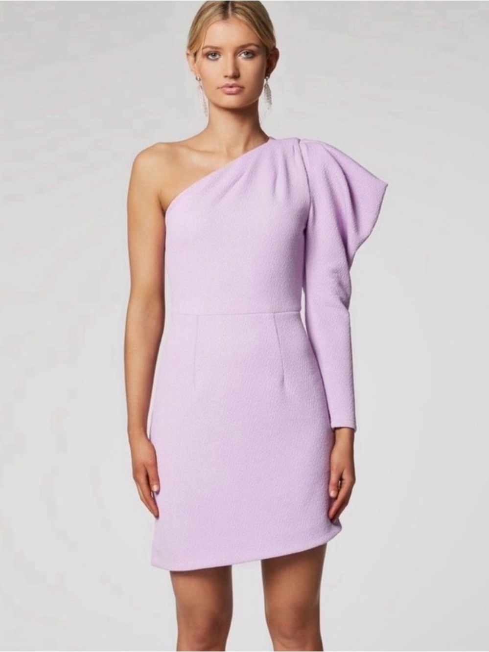 Elliatt One-Shoulder Lilac Statement Dress